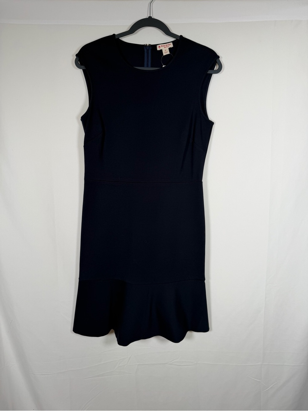 Brooks Brothers Red Fleece Navy‎ Sleeveless Sheath Dress with Flounce Hem